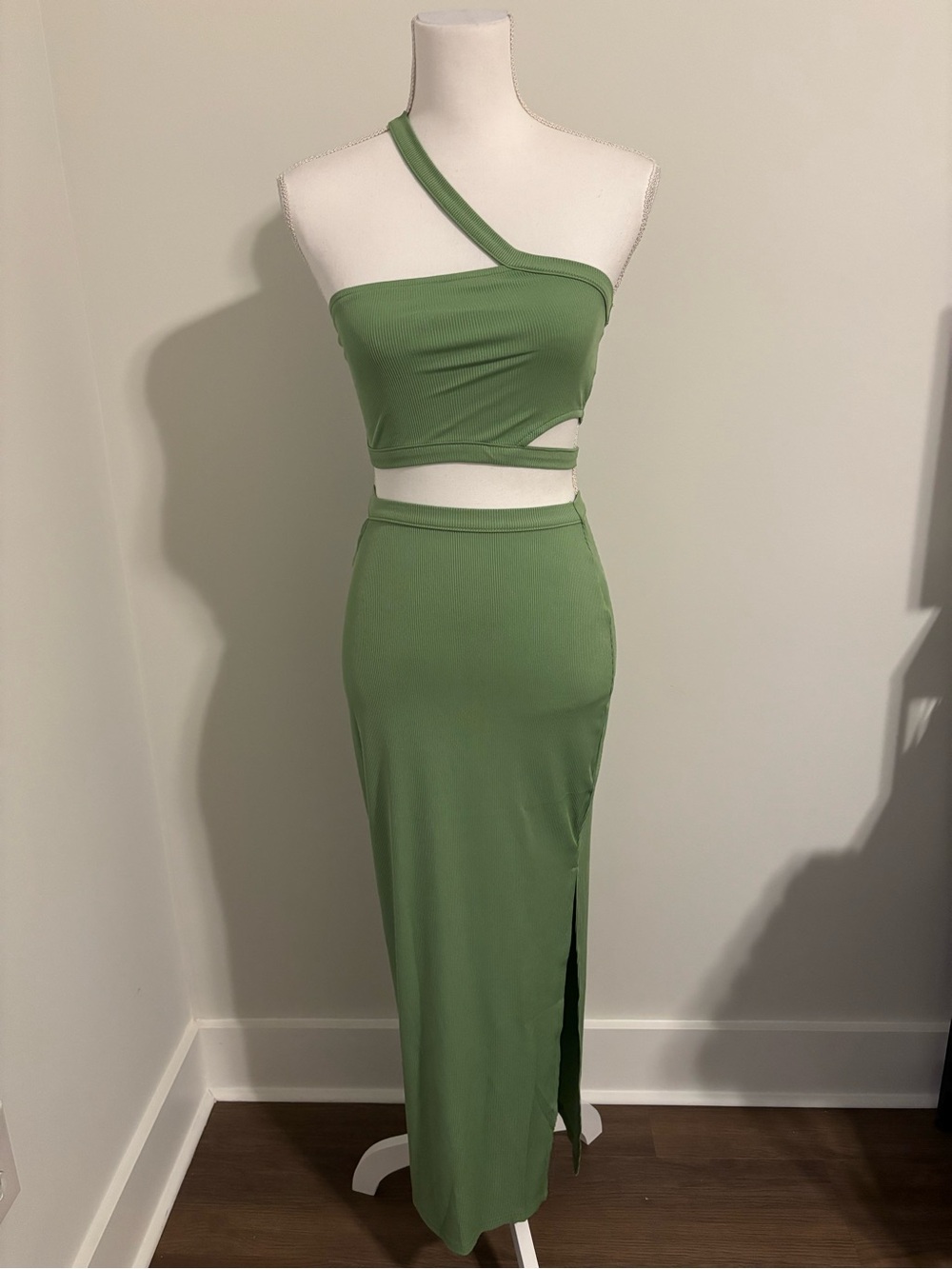 SHEIN One-Shoulder Olive Green Cutout Maxi Set